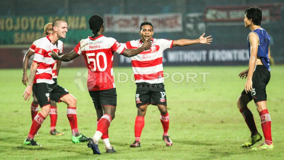 Elthon Maran (Madura United) Copyright: &copy; Ian Setiawan/Indosport